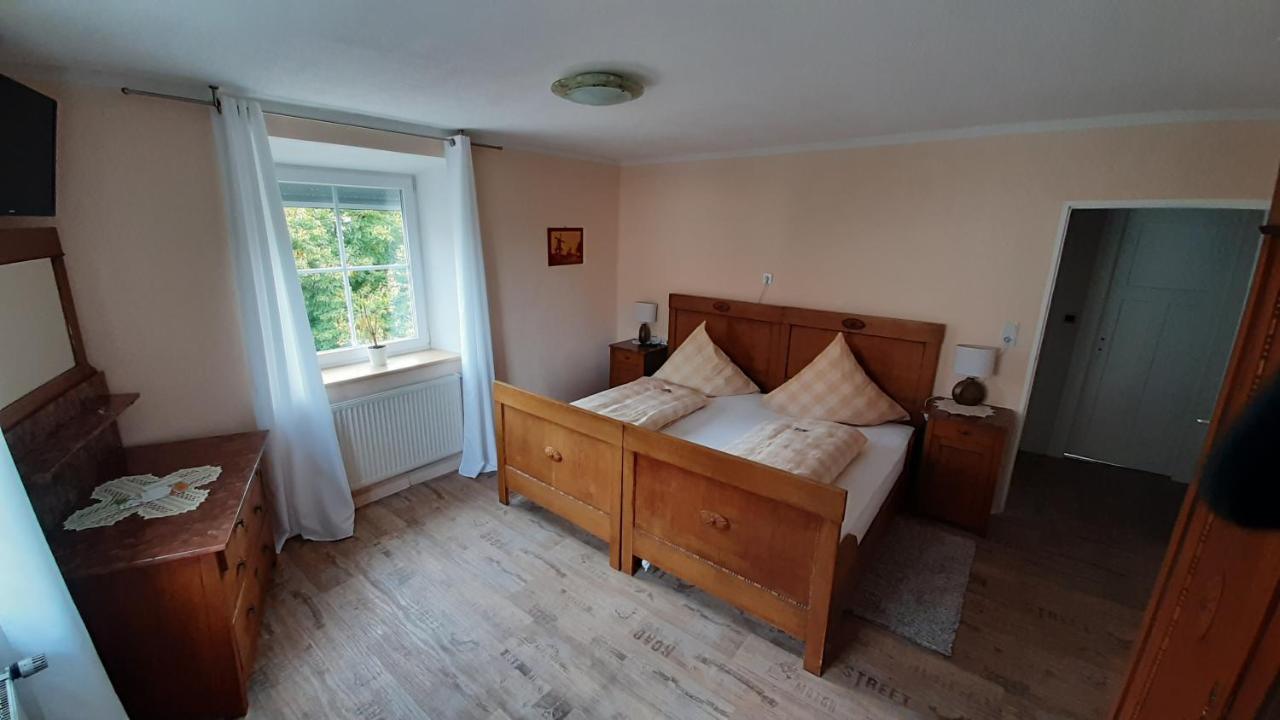 Apartmenthaus "Zum Birnbaum" Rosstal Kültér fotó