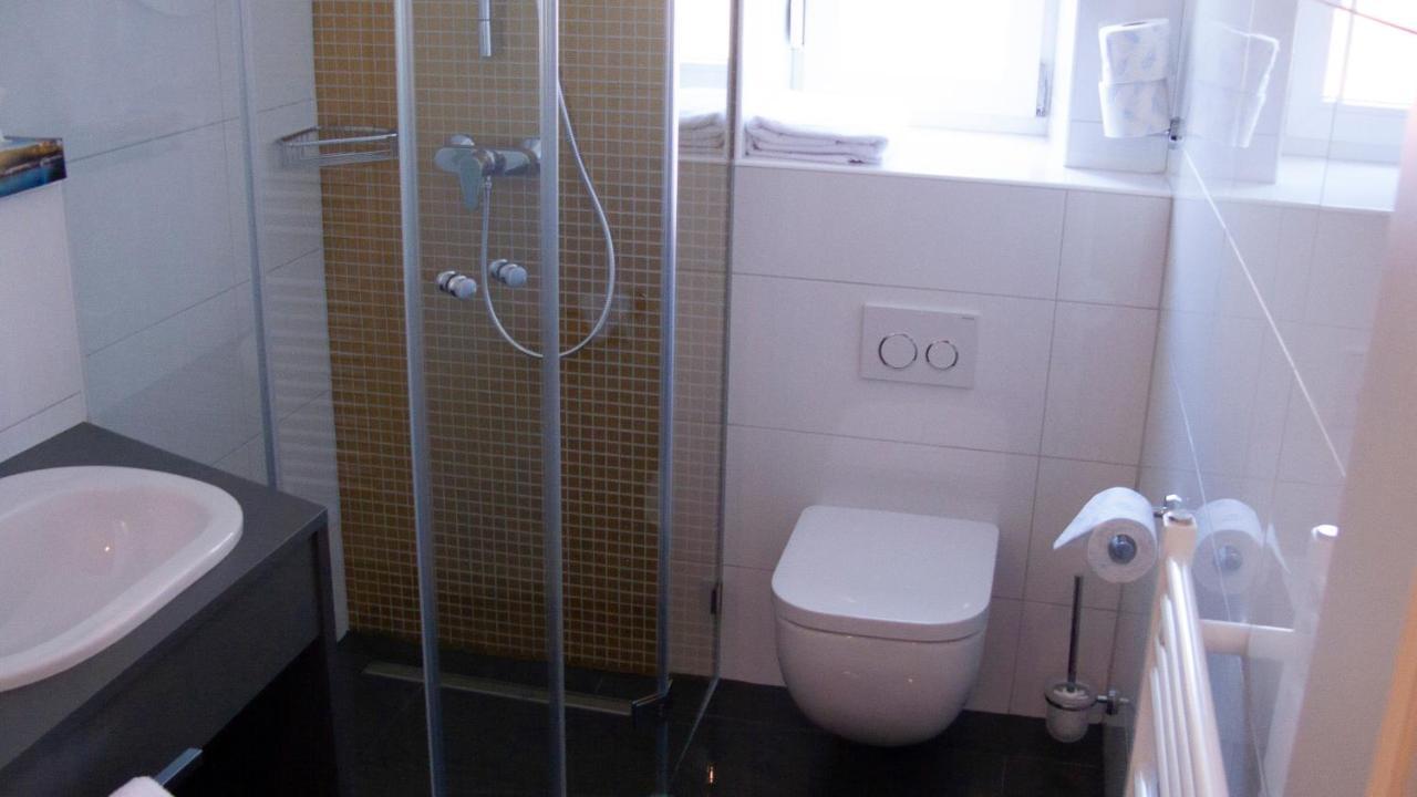 Apartmenthaus "Zum Birnbaum" Rosstal Kültér fotó