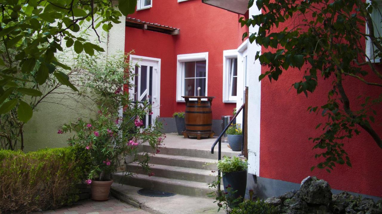 Apartmenthaus "Zum Birnbaum" Rosstal Kültér fotó