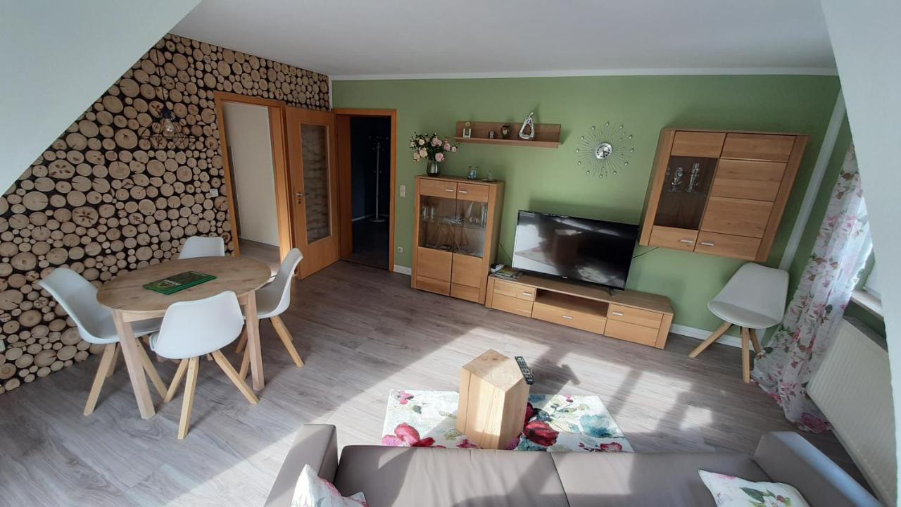 Apartmenthaus "Zum Birnbaum" Rosstal Kültér fotó