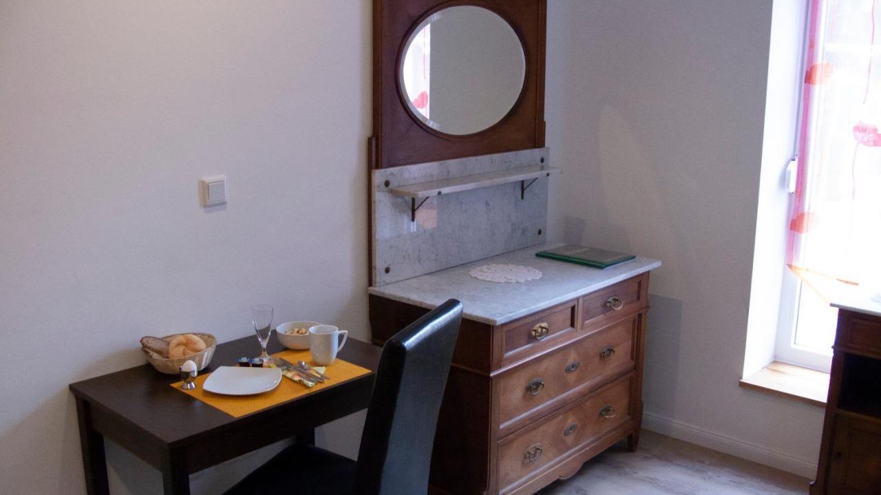 Apartmenthaus "Zum Birnbaum" Rosstal Kültér fotó
