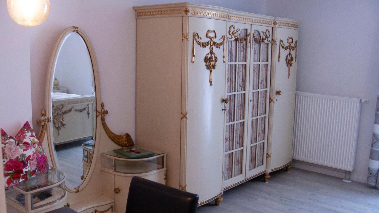 Apartmenthaus "Zum Birnbaum" Rosstal Kültér fotó